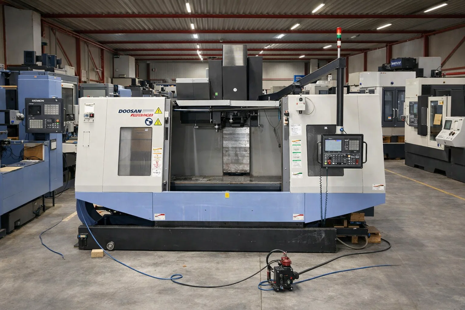 DOOSAN MV 8035
