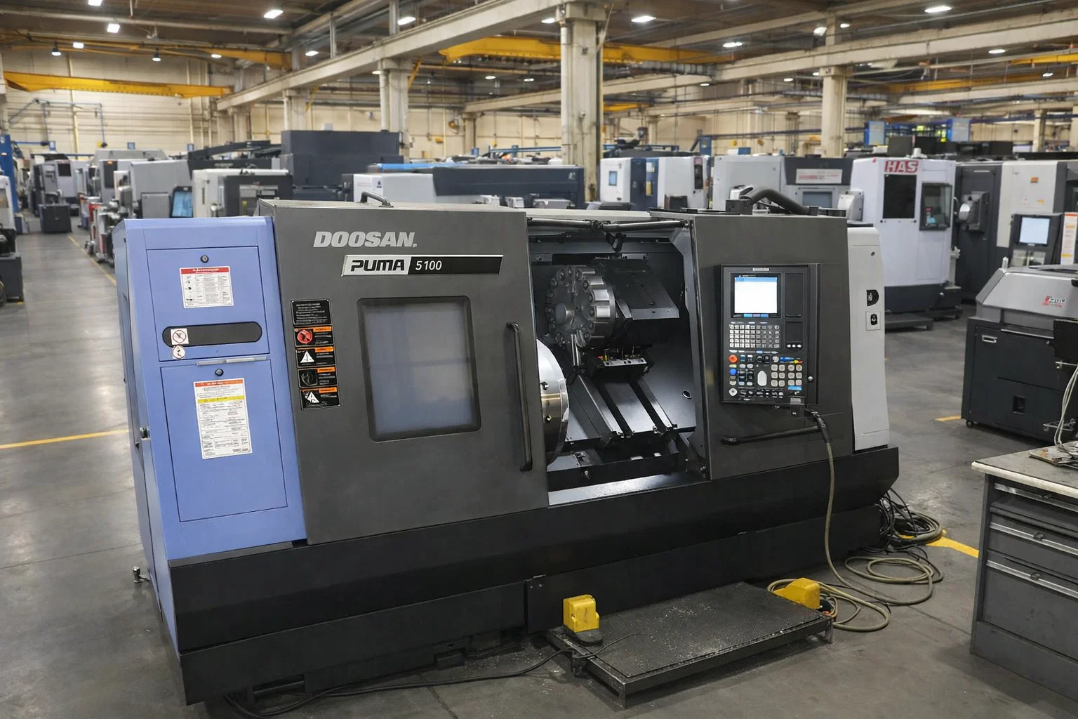 DOOSAN PUMA 5100
