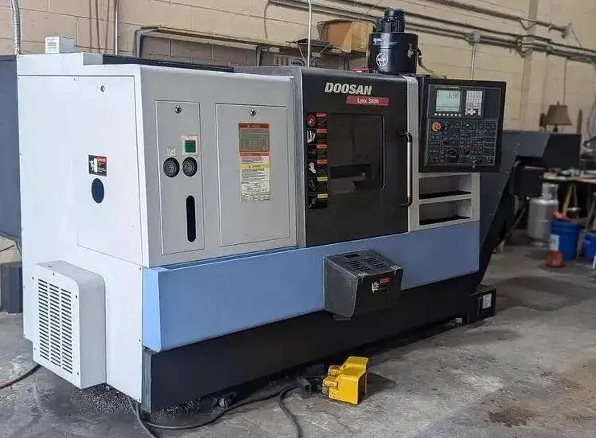 DOOSAN LYNX 300M – 2011