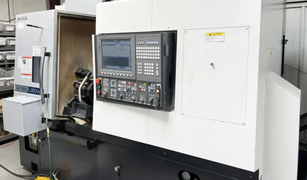 OKUMA GENOS L300-MYW – 2018