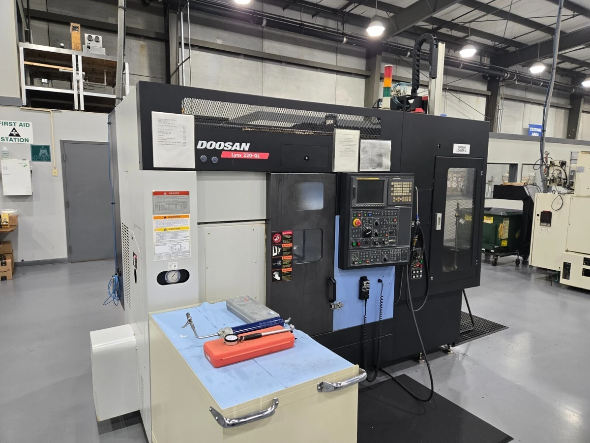 DOOSAN LYNX 220 GL – 2008