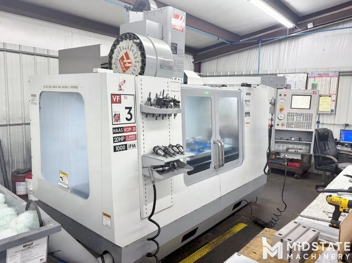 HAAS VF3B – 2005