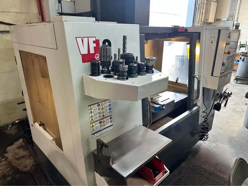 HAAS VF2 2013