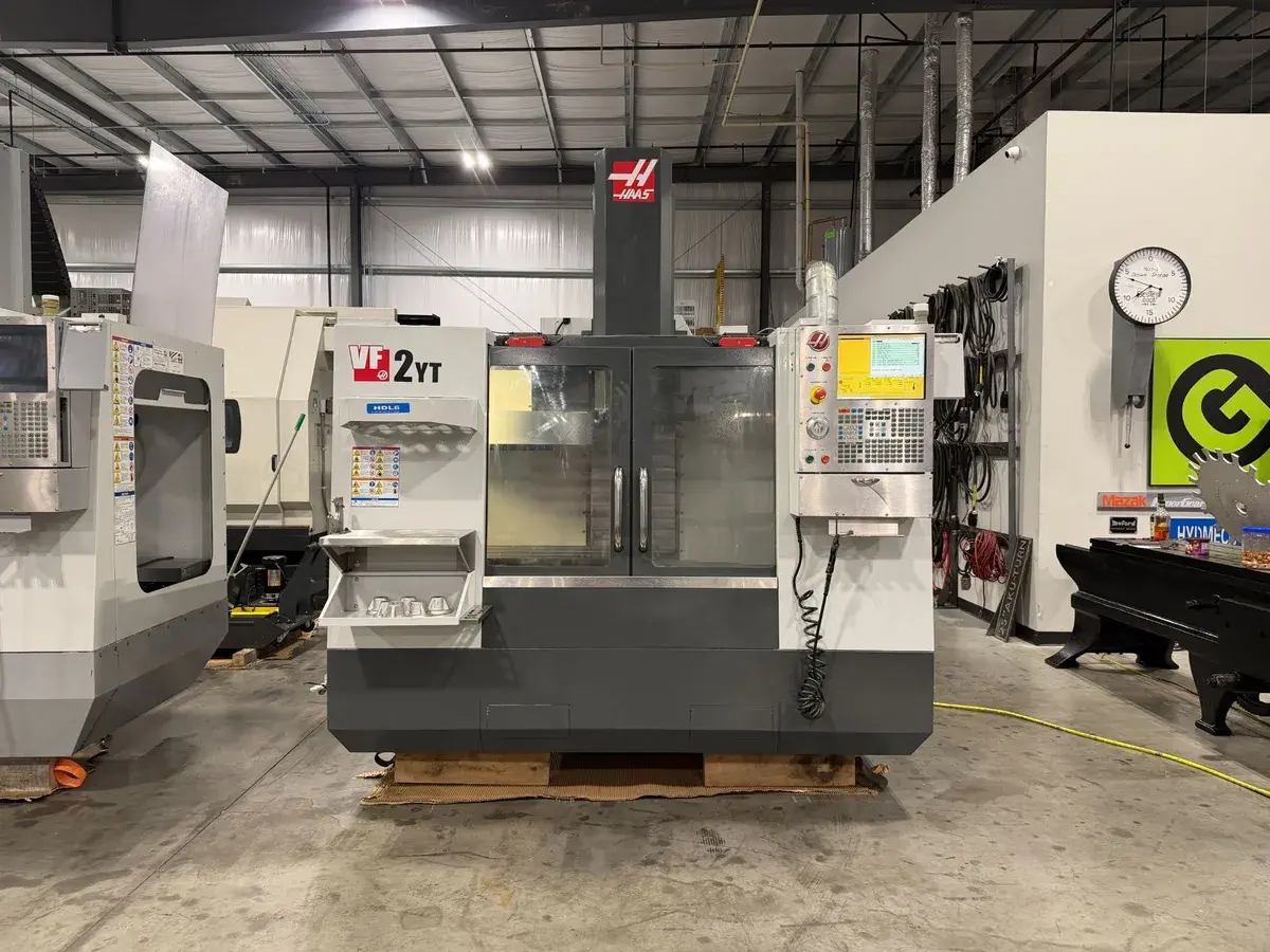 HAAS VF2YT 2012