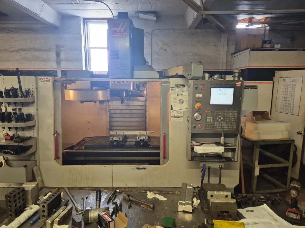 HAAS VF3 2005