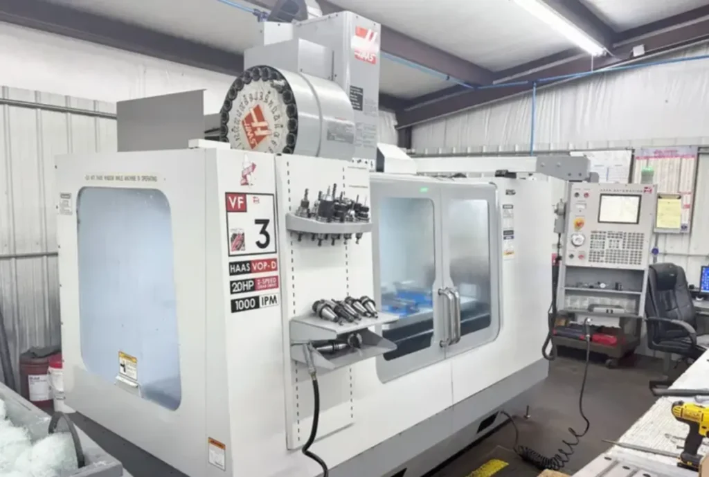 HAAS VF3B 2005