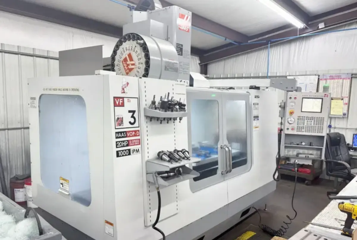 HAAS VF3B 2005