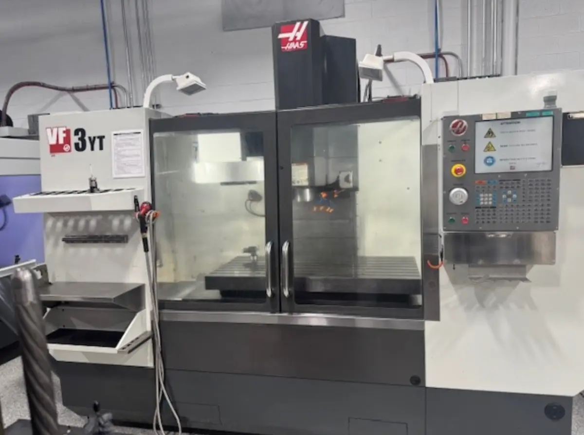 HAAS VF3YT 2011