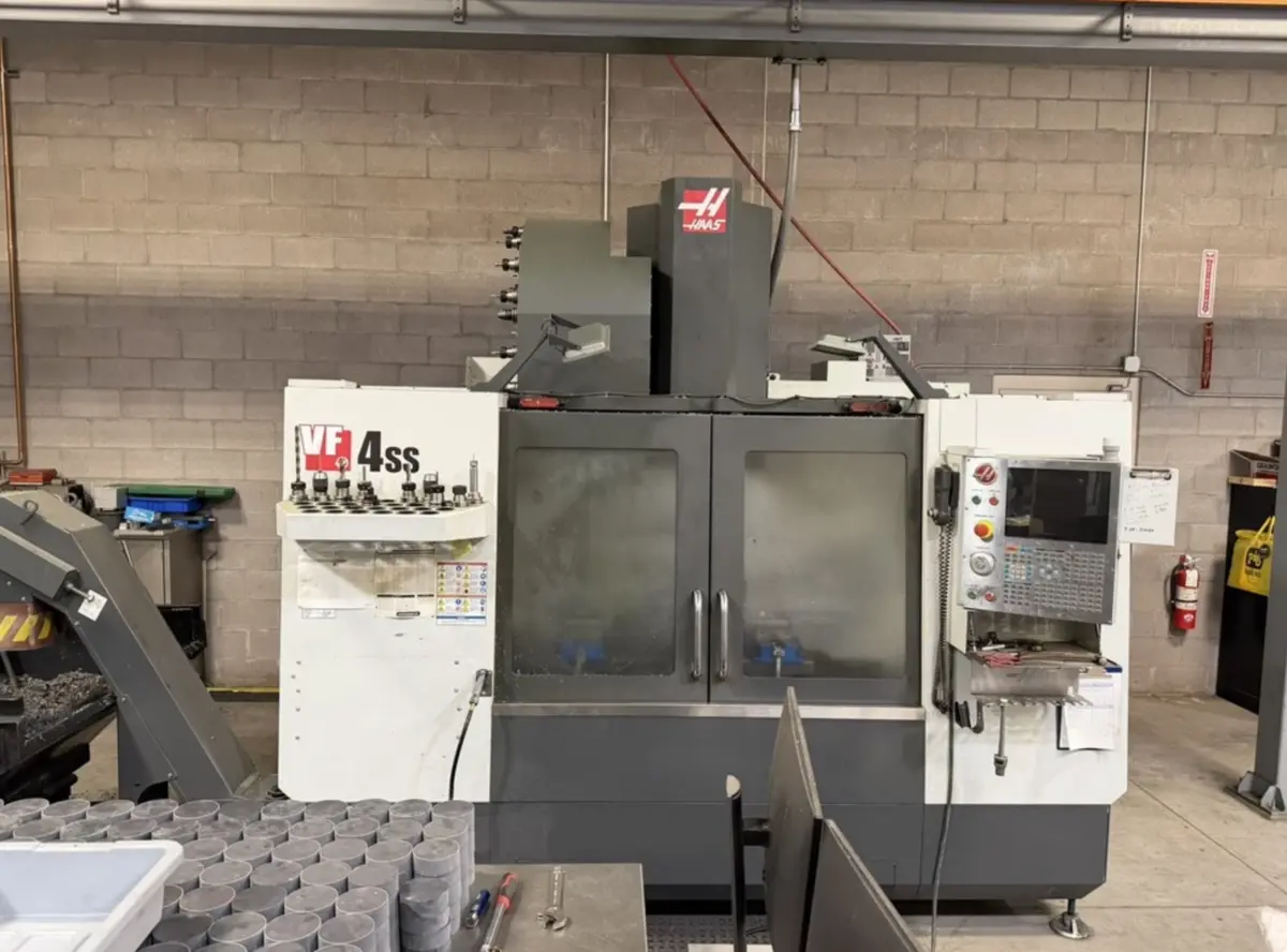 HAAS VF4SS 2016