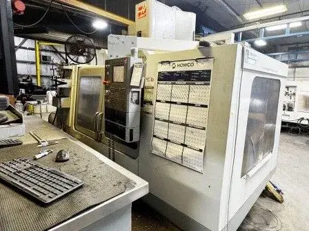 HAAS VF6 2005